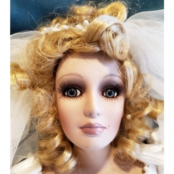 Florence Maranuk Loving Bride Large Doll 22" Vintage Collectible RARE HTF - Picture 7 of 16